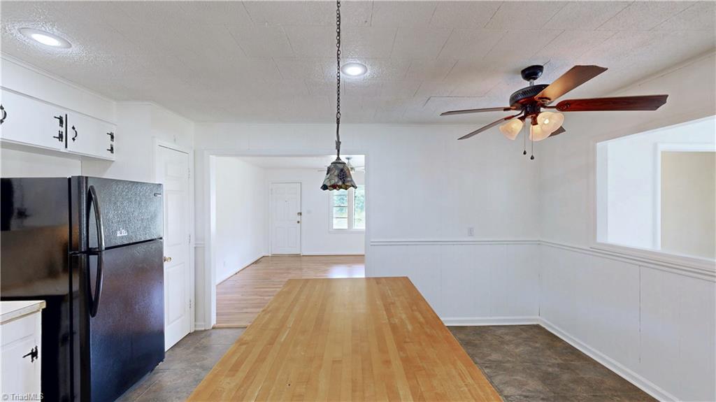 201 Kendall Mill Road Thomasville, NC 27360 - Photo 25 of 30 Kitchen