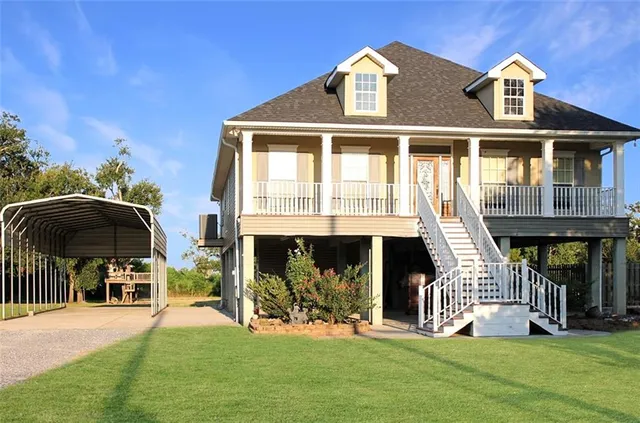 $350,000 | 4595 Jean Lafitte Boulevard, Lafitte, LA 70067