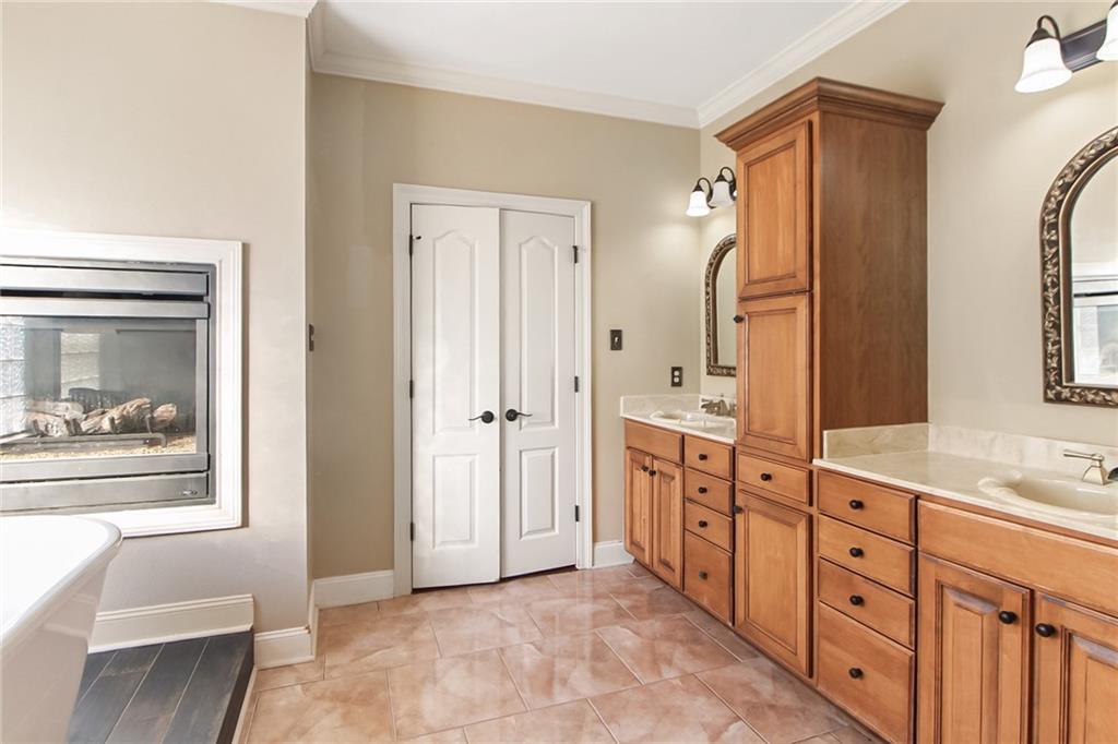 4595 Jean Lafitte Boulevard Lafitte, LA 70067 - Photo 14 of 24