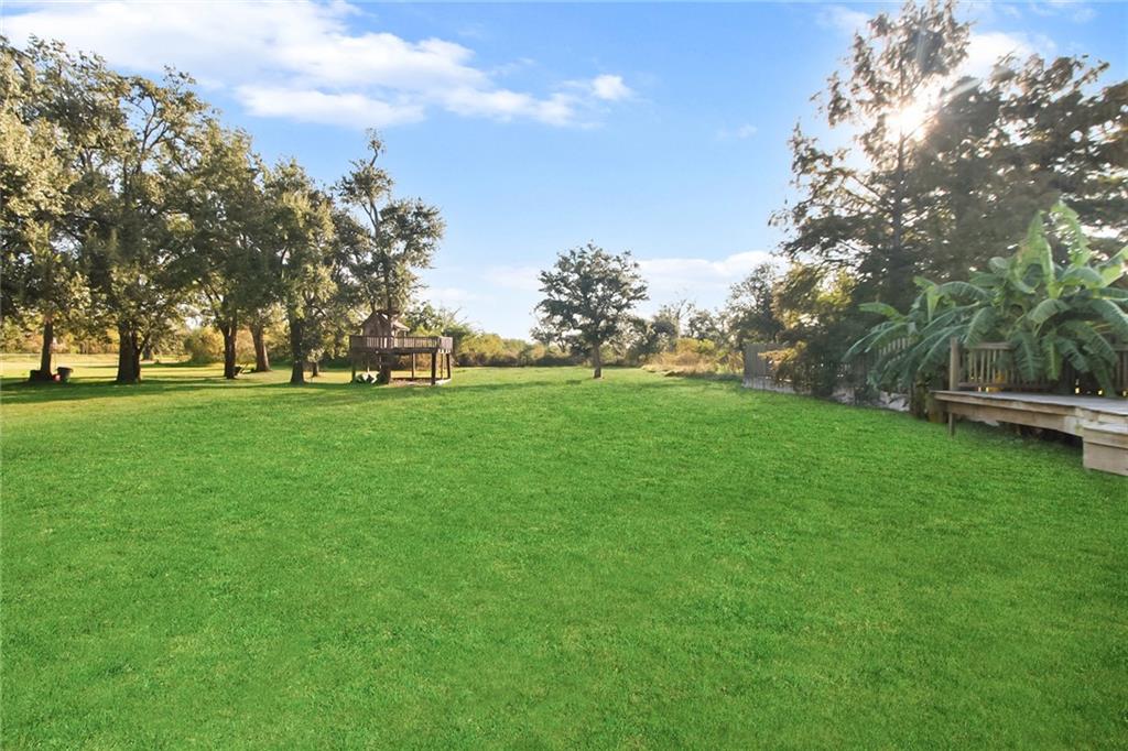 4595 Jean Lafitte Boulevard Lafitte, LA 70067 - Photo 22 of 24