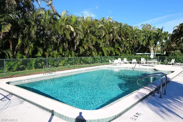 $5,700 | 820 Ketch Drive, Unit 2, Naples, FL 34103