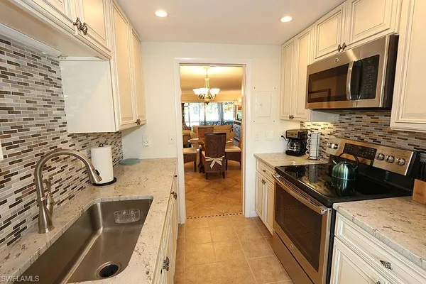 $5,700 | 820 Ketch Drive, Unit 2, Naples, FL 34103