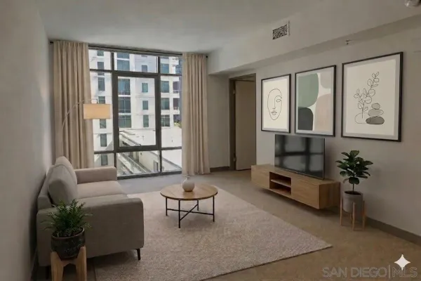 $2,595 | 425 West Beech Street, Unit 702, San Diego, CA 92101