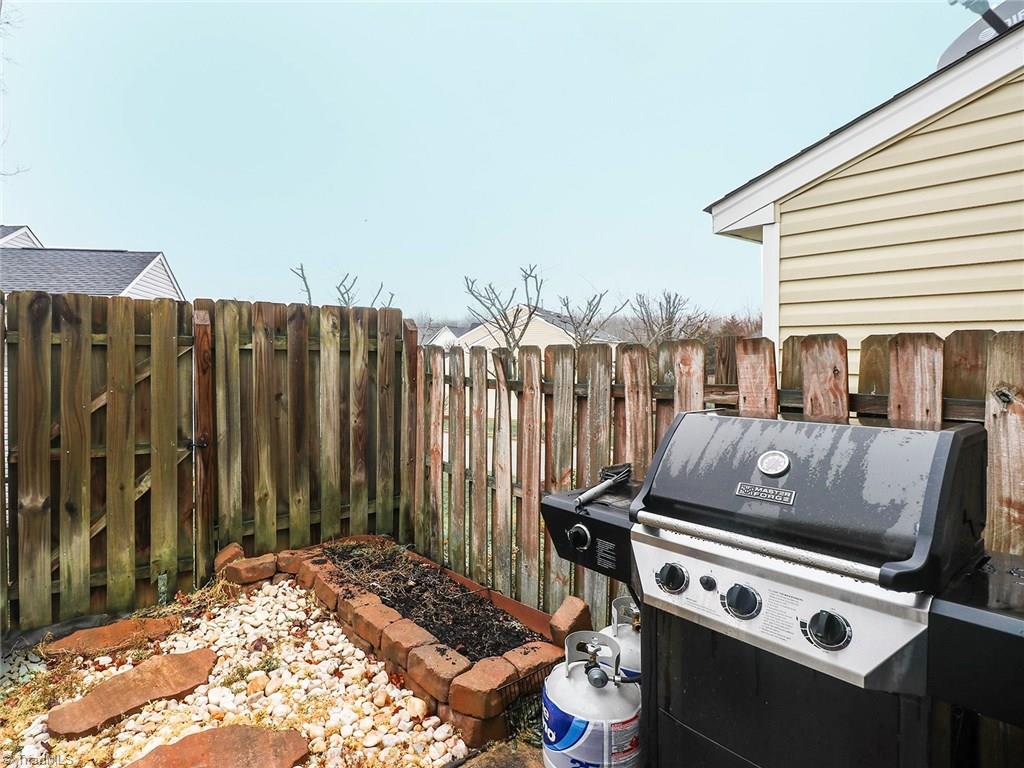 4553 Cross Ridge Lane Greensboro, NC 27410 - Photo 22 of 26