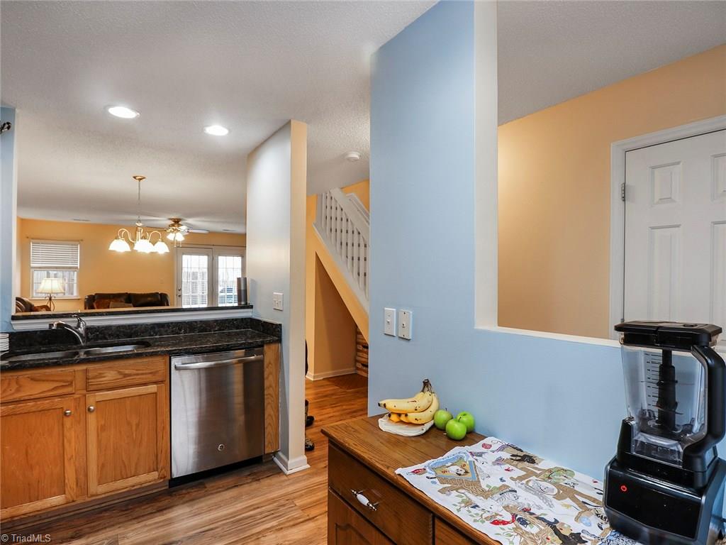 4553 Cross Ridge Lane Greensboro, NC 27410 - Photo 5 of 26