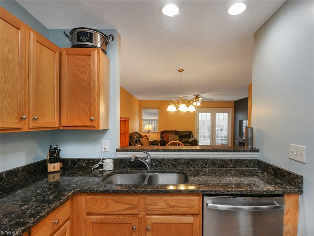 4553 Cross Ridge Lane Greensboro, NC 27410 - Photo 6 of 26