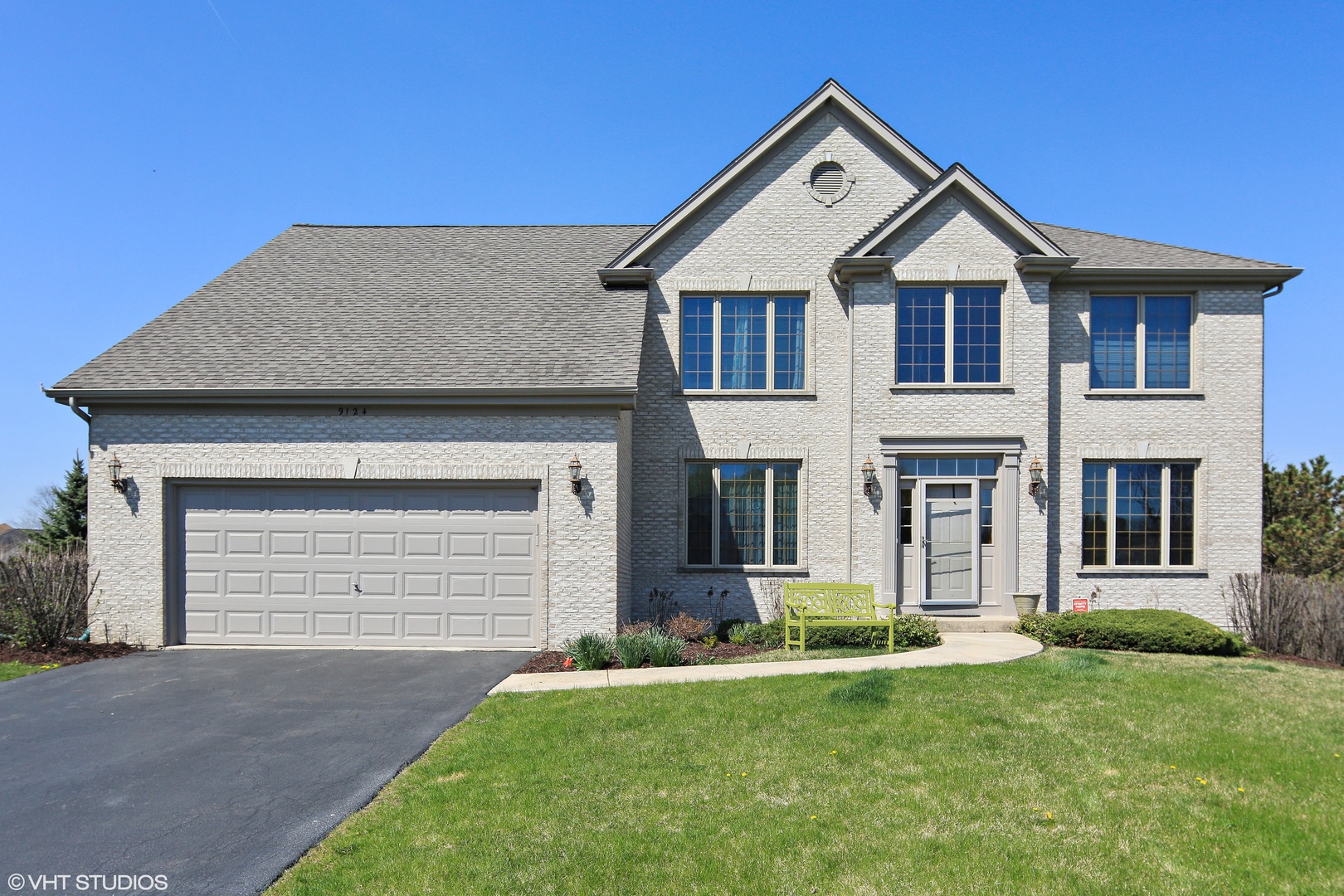 9124 Winding Court Willowbrook, IL 60527 - Photo 1 of 22