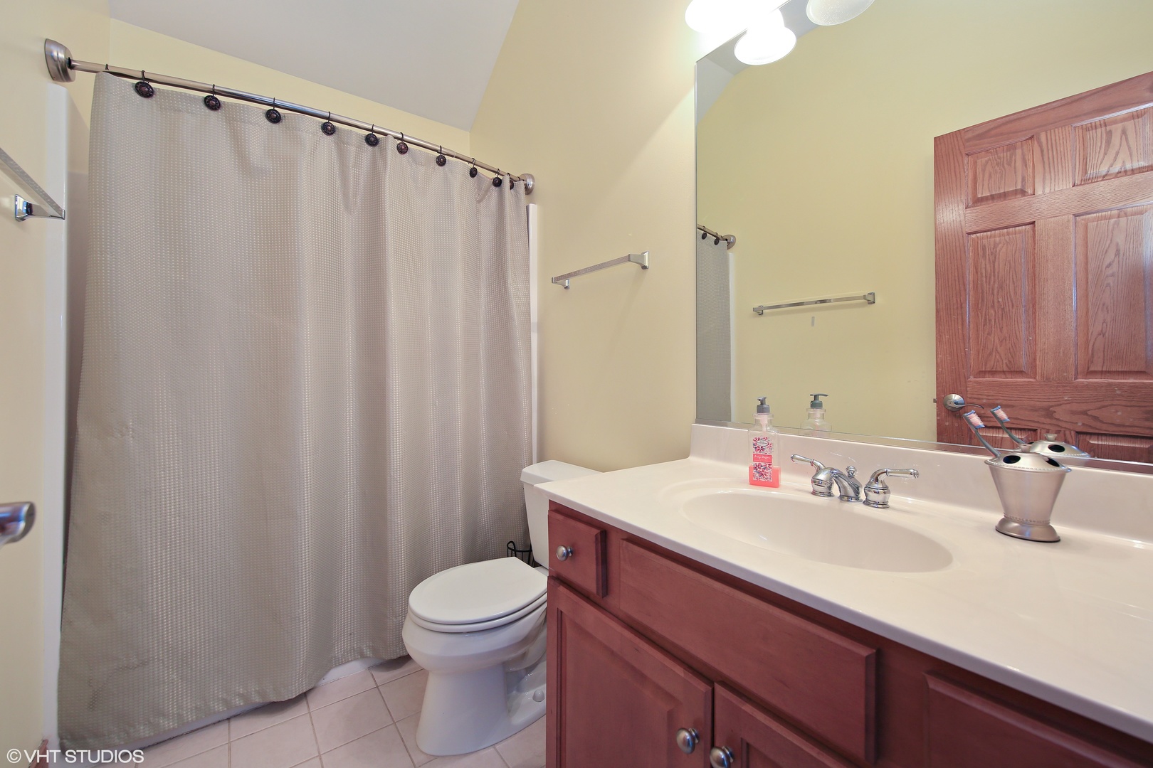 9124 Winding Court Willowbrook, IL 60527 - Photo 15 of 22