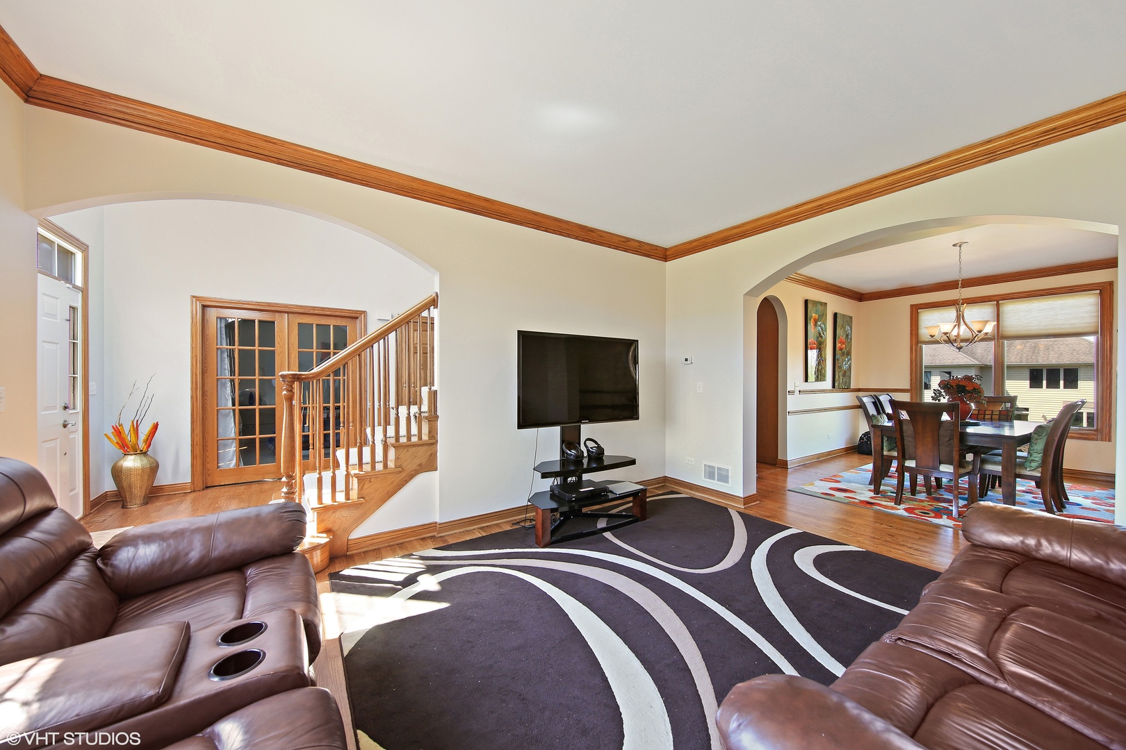 9124 Winding Court Willowbrook, IL 60527 - Photo 3 of 22