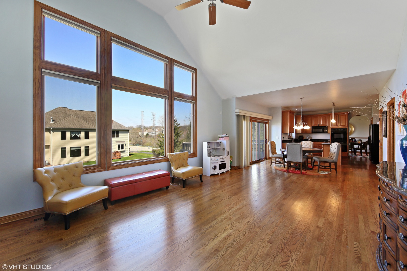 9124 Winding Court Willowbrook, IL 60527 - Photo 8 of 22