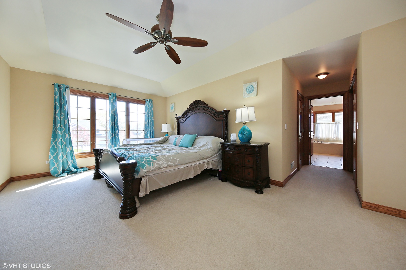 9124 Winding Court Willowbrook, IL 60527 - Photo 9 of 22