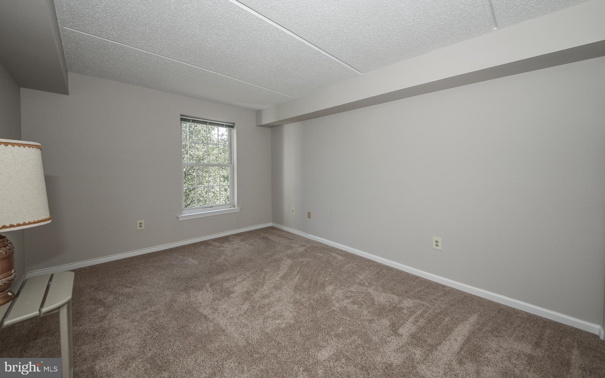 318 Brandon Road Norristown, PA 19403 - Photo 12 of 26 Large Bedroom 1