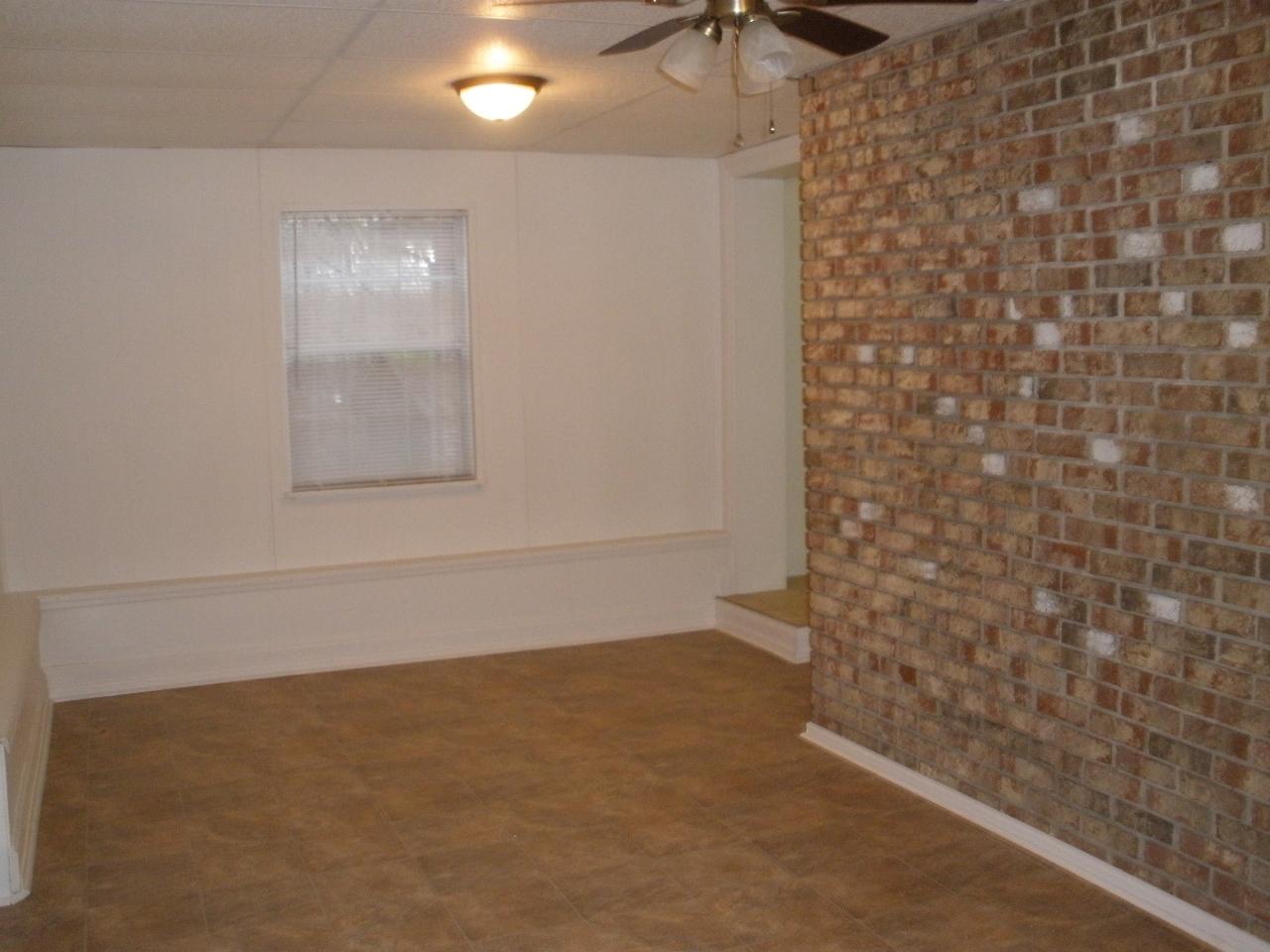 190 Hilltop Road Spring City, TN 37381 - Photo 11 of 21 Hilltop Cir 190 pics 1330