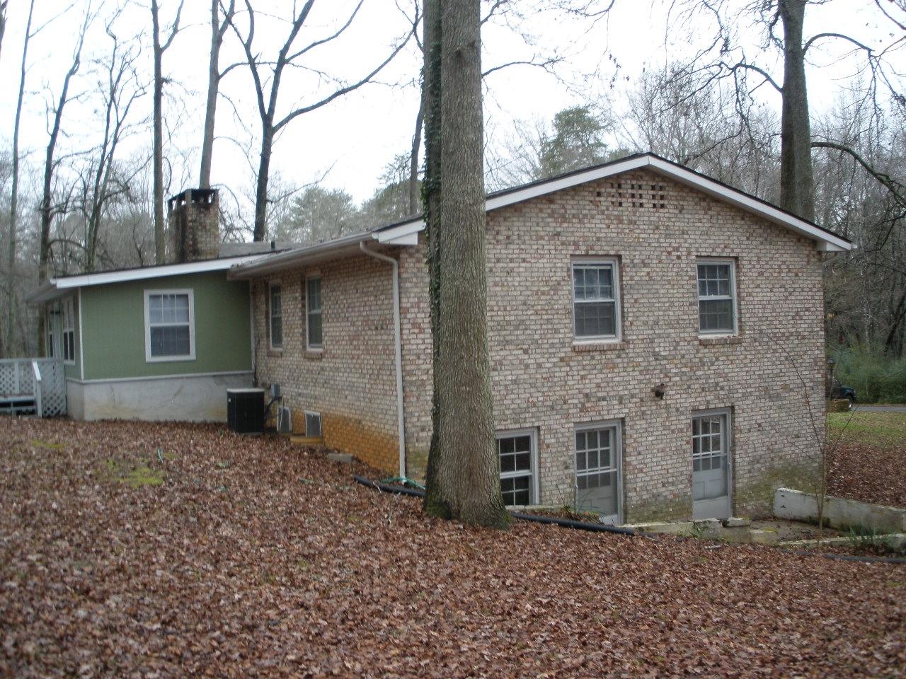 190 Hilltop Road Spring City, TN 37381 - Photo 18 of 21 Hilltop Cir 190 pics 1358