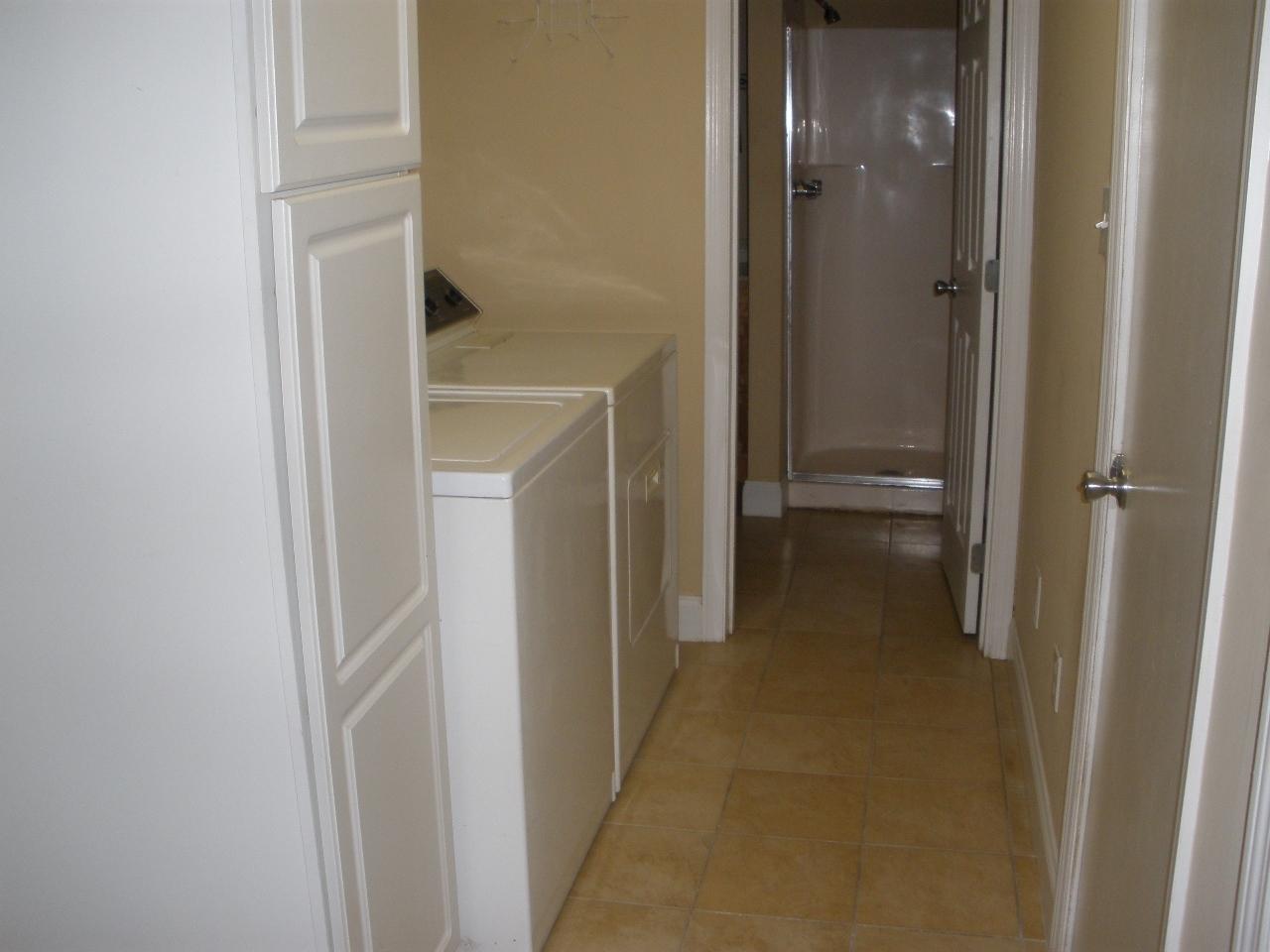 190 Hilltop Road Spring City, TN 37381 - Photo 9 of 21 Hilltop Cir 190 pics 1328