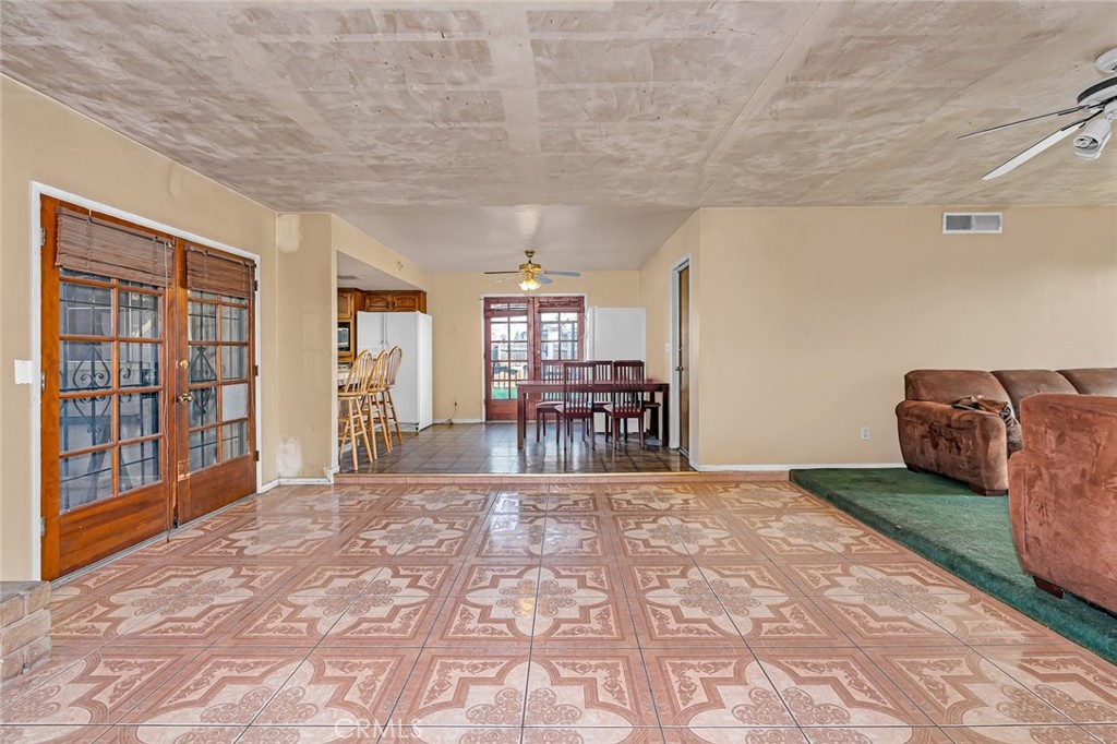 2160 3rd Street Sanger, CA 93657 - Photo 12 of 38