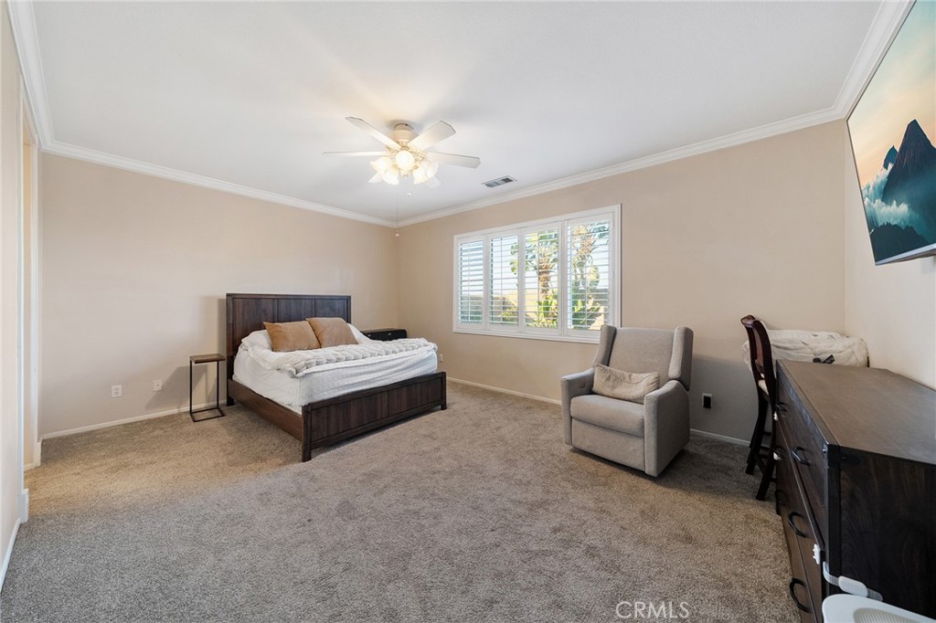 17886 Robusta Drive Riverside, CA 92503 - Photo 5 of 34 Gallery Image 5