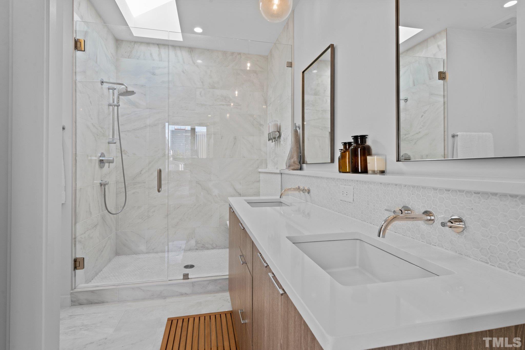 426 Chavis Way Raleigh, NC 27601 - Photo 22 of 35 a bathroom with a bathtub and a sink