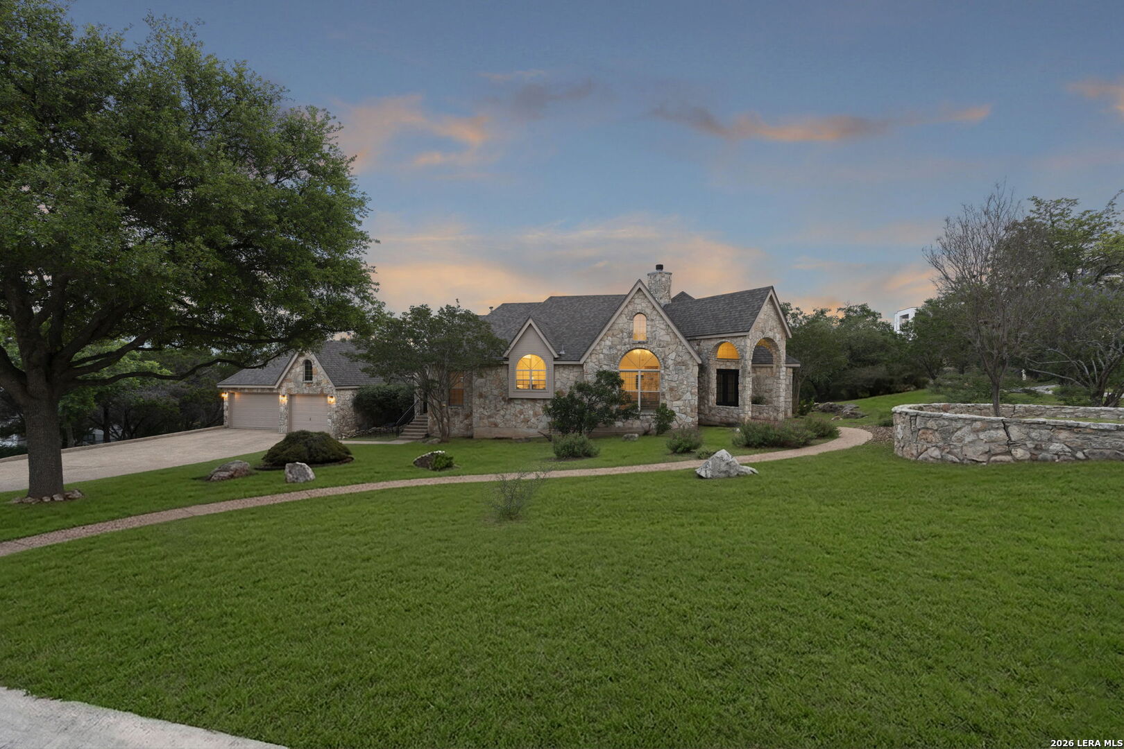 27 Trophy Ridge San Antonio, TX 78258 - Photo 5 of 78