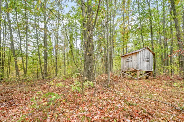 $68,000 | 13540 8 Mile Road, Evart, MI 49631