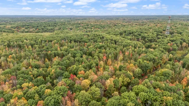 $68,000 | 13540 8 Mile Road, Evart, MI 49631