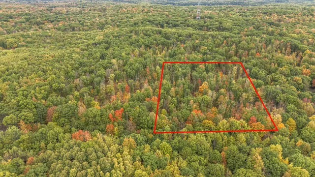 $68,000 | 13540 8 Mile Road, Evart, MI 49631