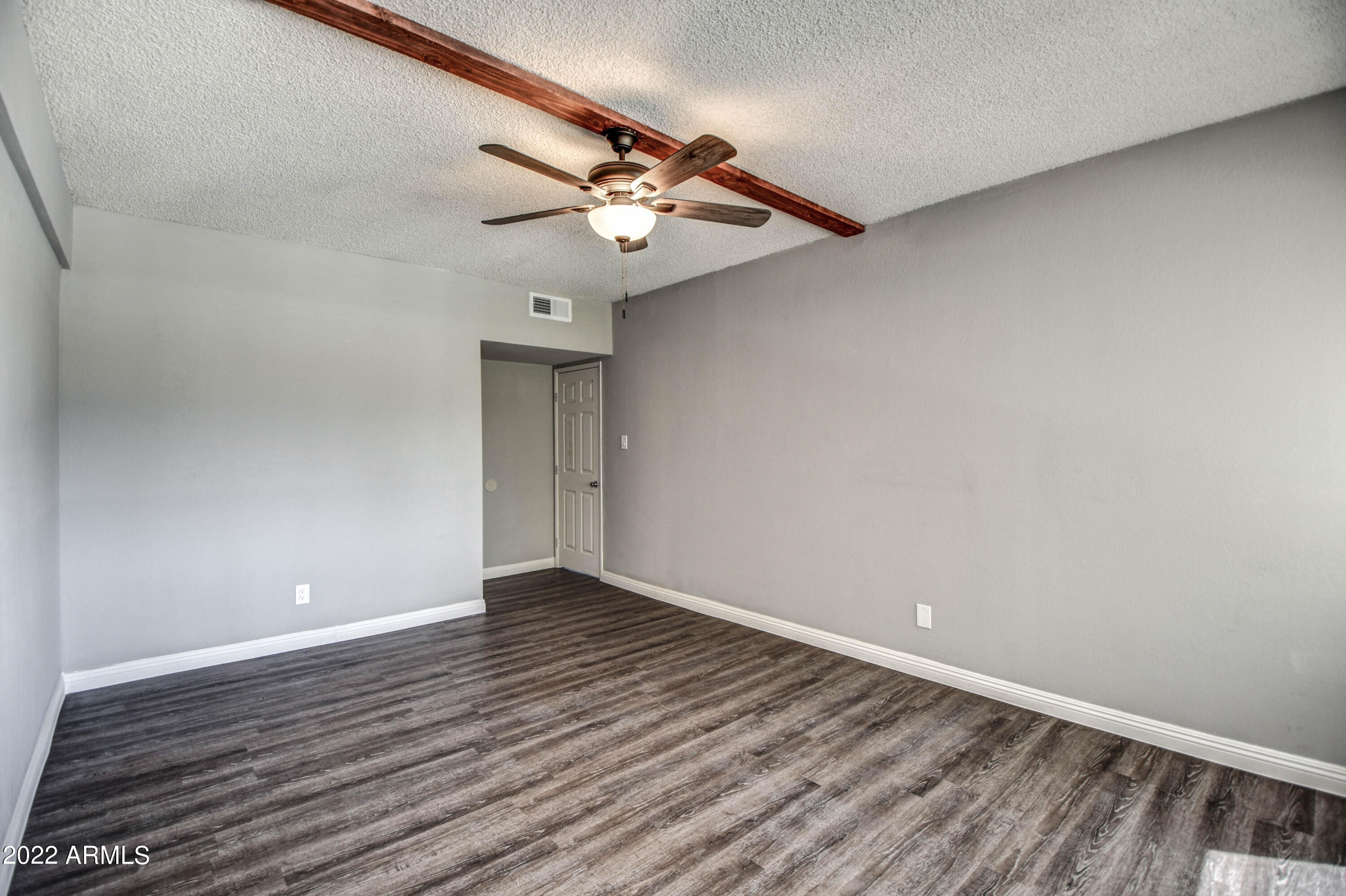351 East Thomas Road, Unit D204 Phoenix, AZ 85012 - Photo 23 of 30 MASTER 4