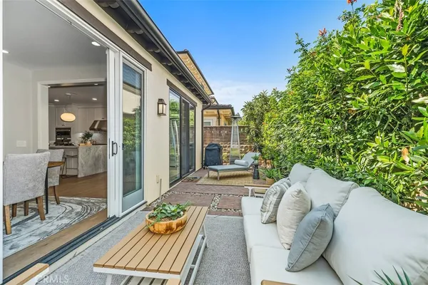 $1,500,000 | 53 Painted Cameo, Irvine, CA 92602