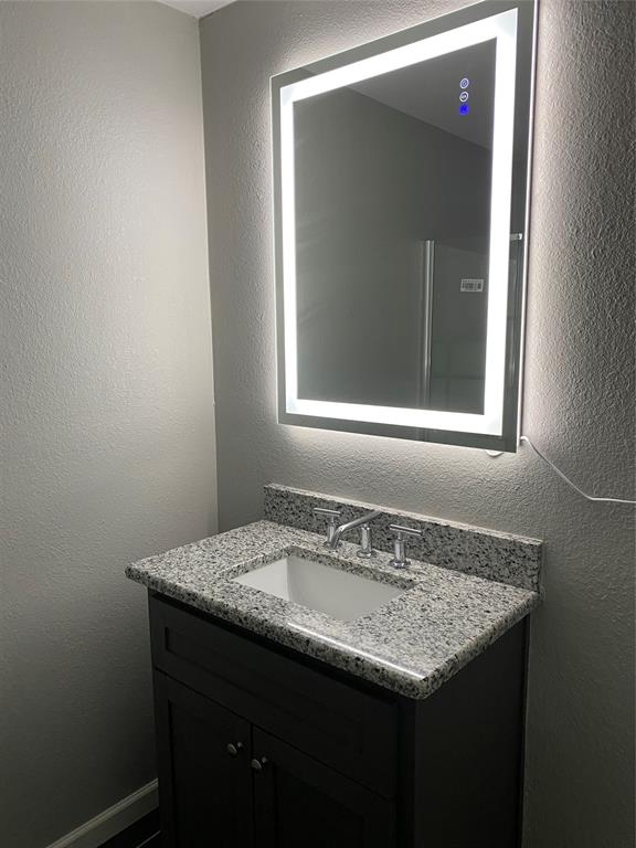 324 Hogan Lane Bellmead, TX 76705 - Photo 31 of 36