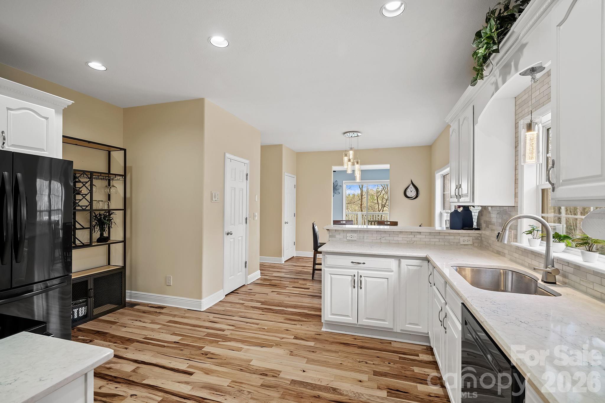 36 Ivy Cove Road Fairview, NC 28730 - Photo 12 of 39 Gallery Image 12