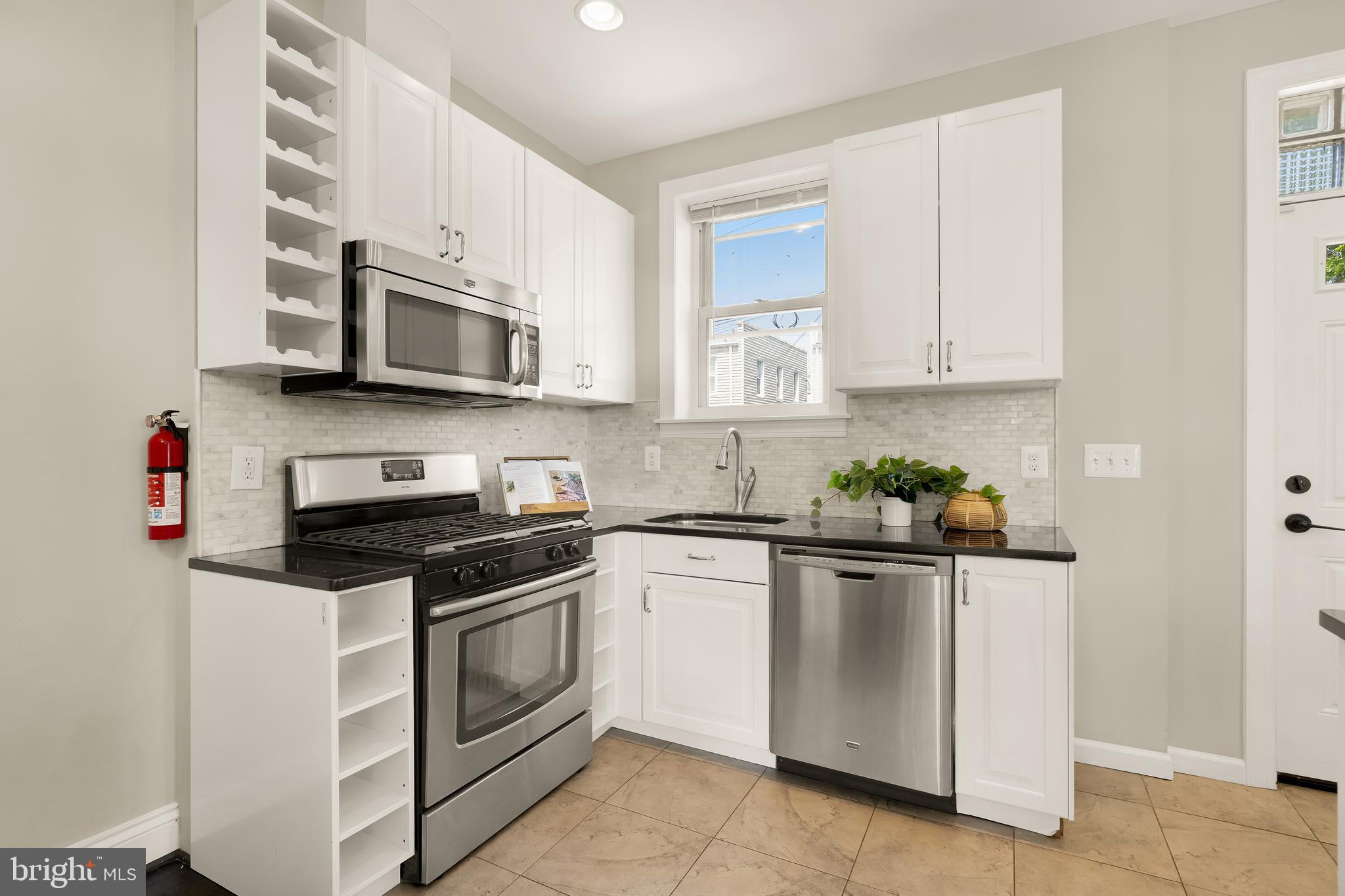 707 Rittenhouse Street Northwest Washington, DC 20011 - Photo 10 of 27