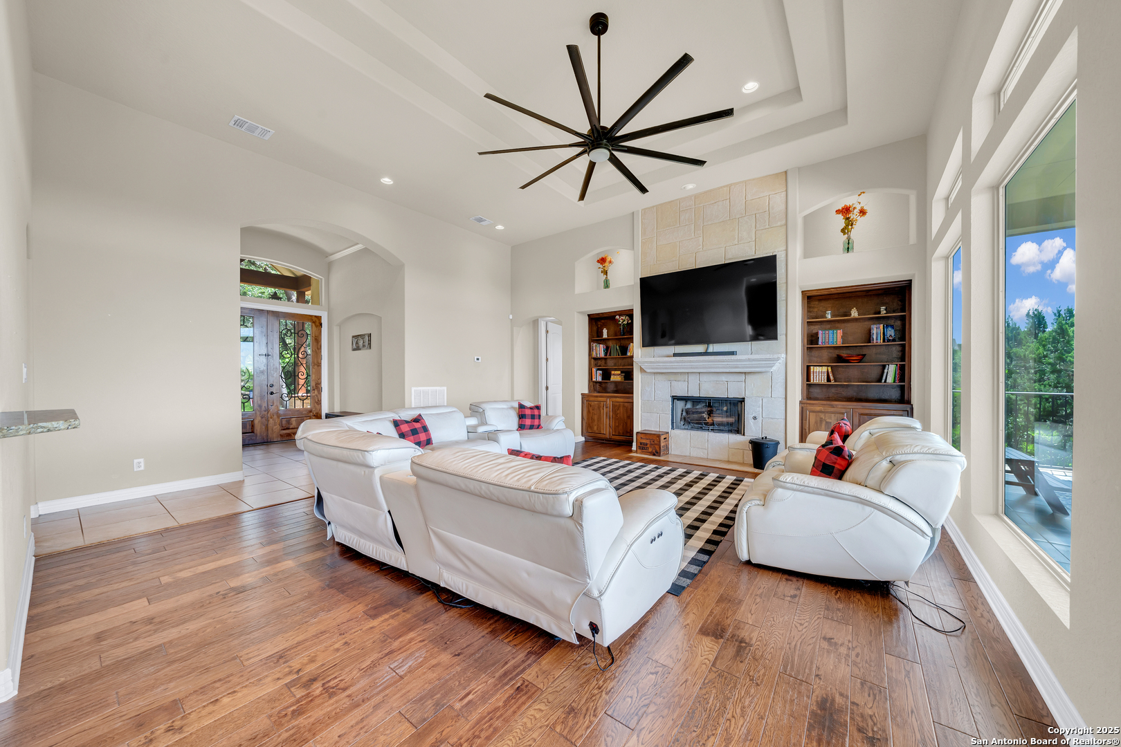 10210 Rafter O Trail Helotes, TX 78023 - Photo 8 of 51