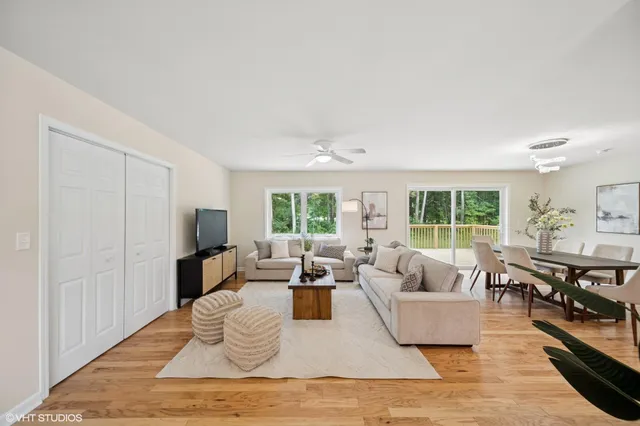 $399,500 | 9102 West Valley Court, Michigan City, IN 46360