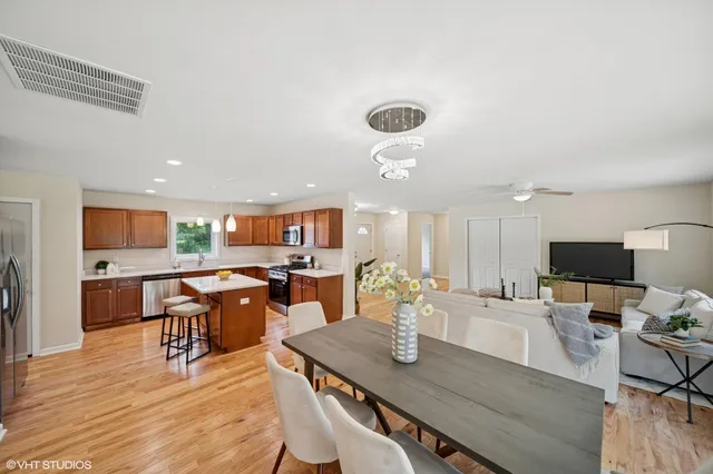 $399,500 | 9102 West Valley Court, Michigan City, IN 46360