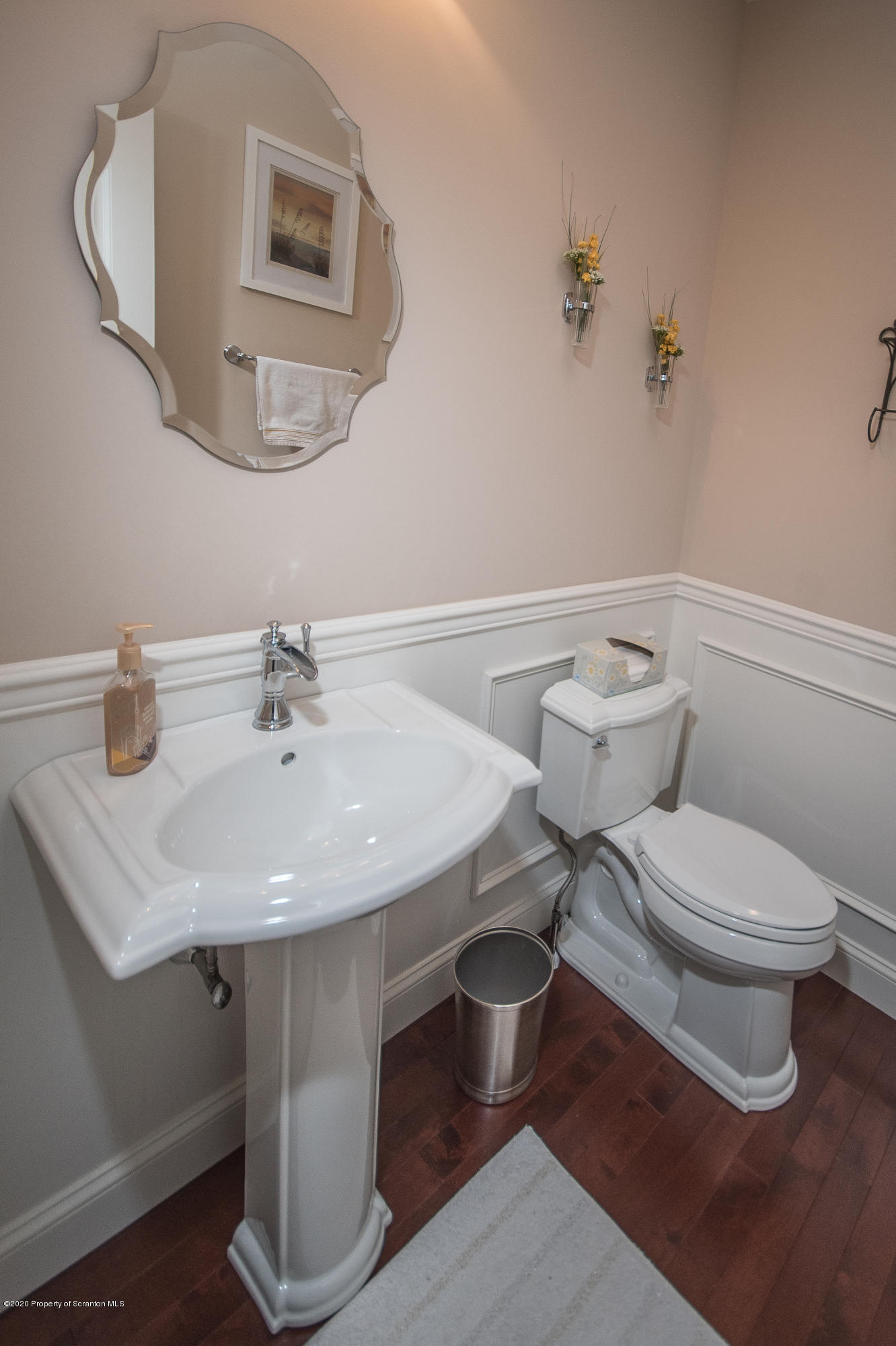 121 Highland Road Moscow, PA 18444 - Photo 77 of 93 a bathroom with a sink and a toilet