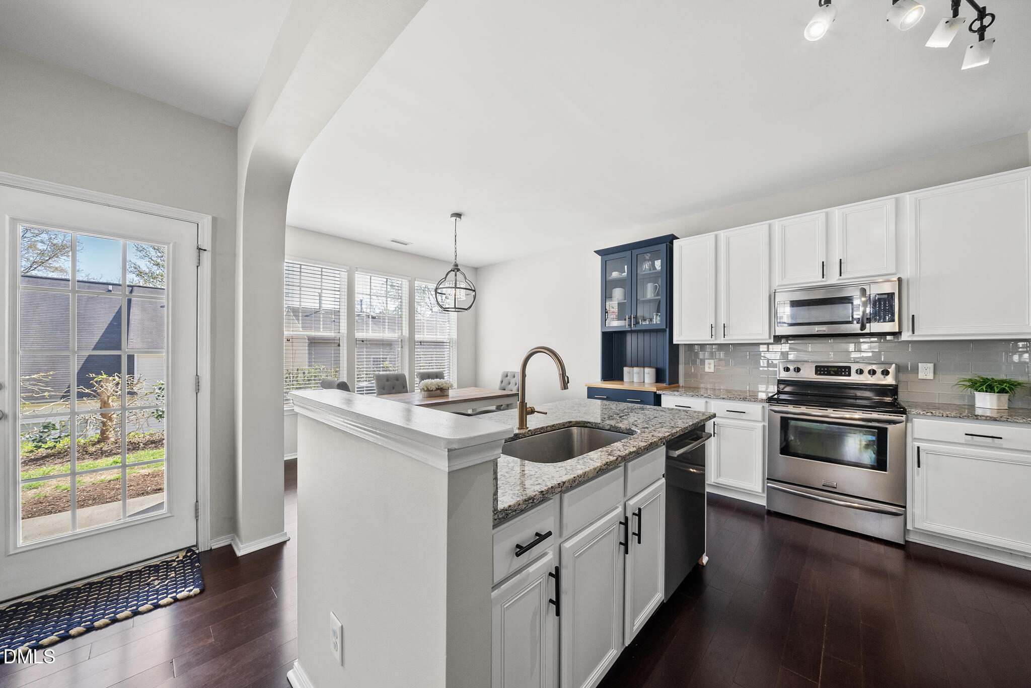 8306 Chimneycap Drive Raleigh, NC 27613 - Photo 13 of 30 03-DSC03319