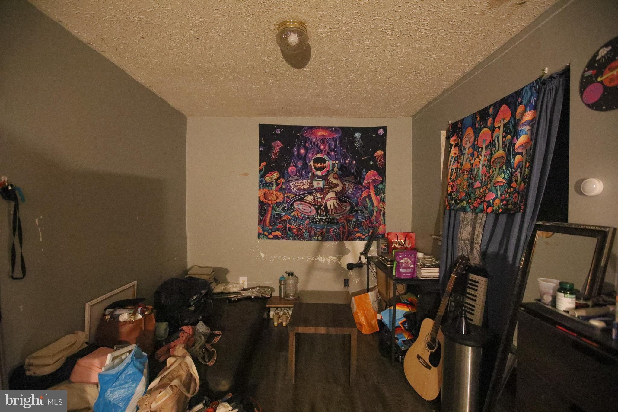 506 Imperial Square Odenton, MD 21113 - Photo 7 of 14 a view of a room with gym equipment