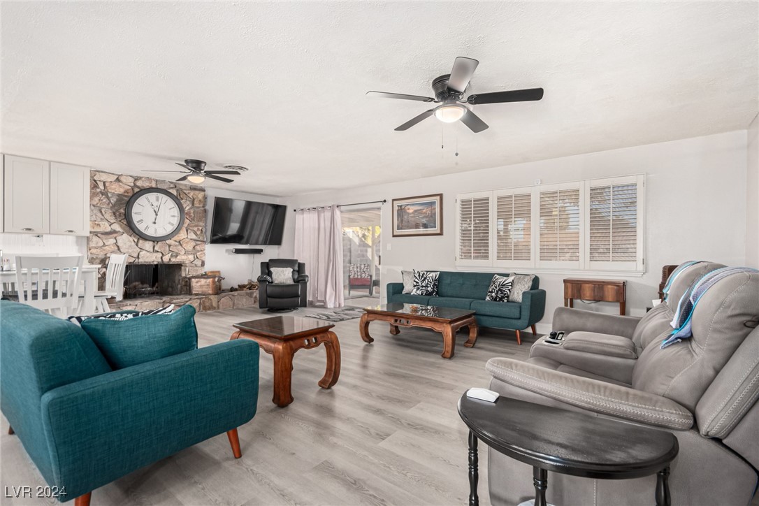 4100 Springhill Avenue Las Vegas, NV 89121 - Photo 17 of 73