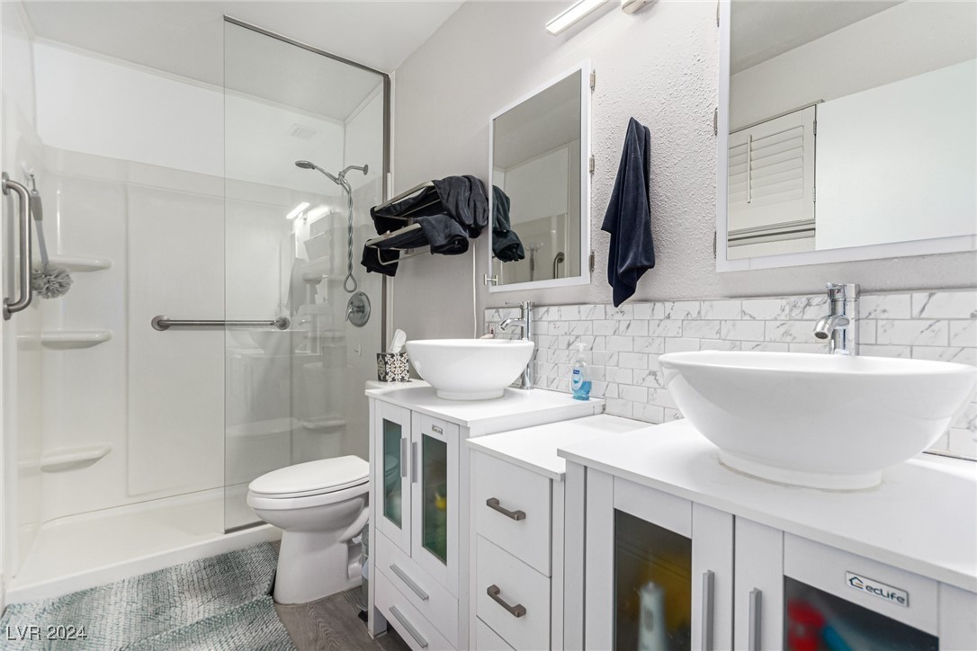 4100 Springhill Avenue Las Vegas, NV 89121 - Photo 30 of 73