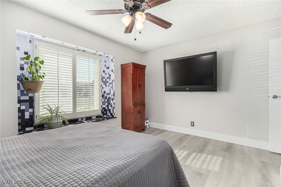 4100 Springhill Avenue Las Vegas, NV 89121 - Photo 34 of 73