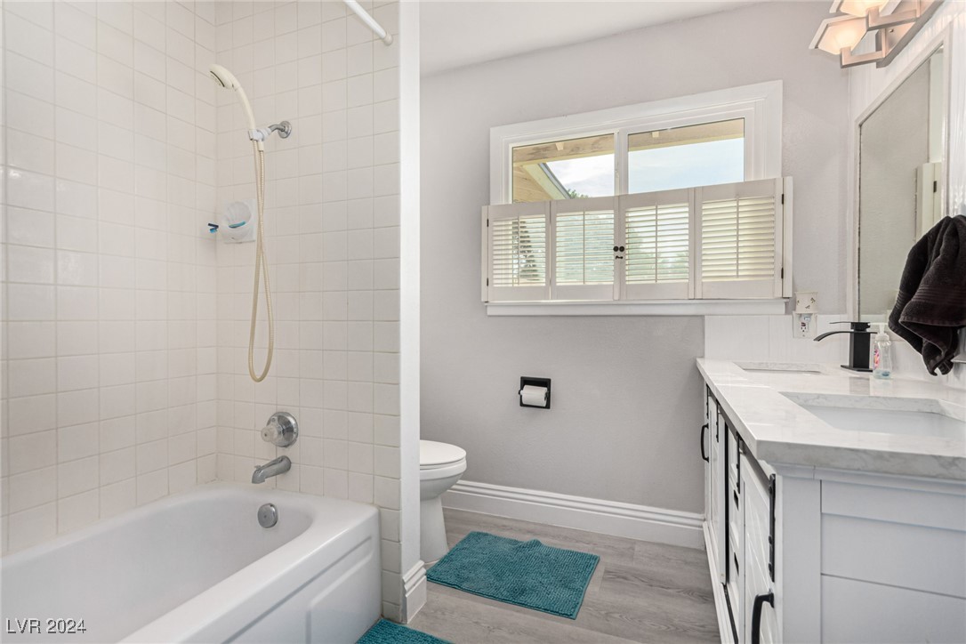 4100 Springhill Avenue Las Vegas, NV 89121 - Photo 39 of 73