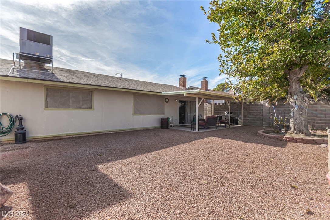 4100 Springhill Avenue Las Vegas, NV 89121 - Photo 42 of 73