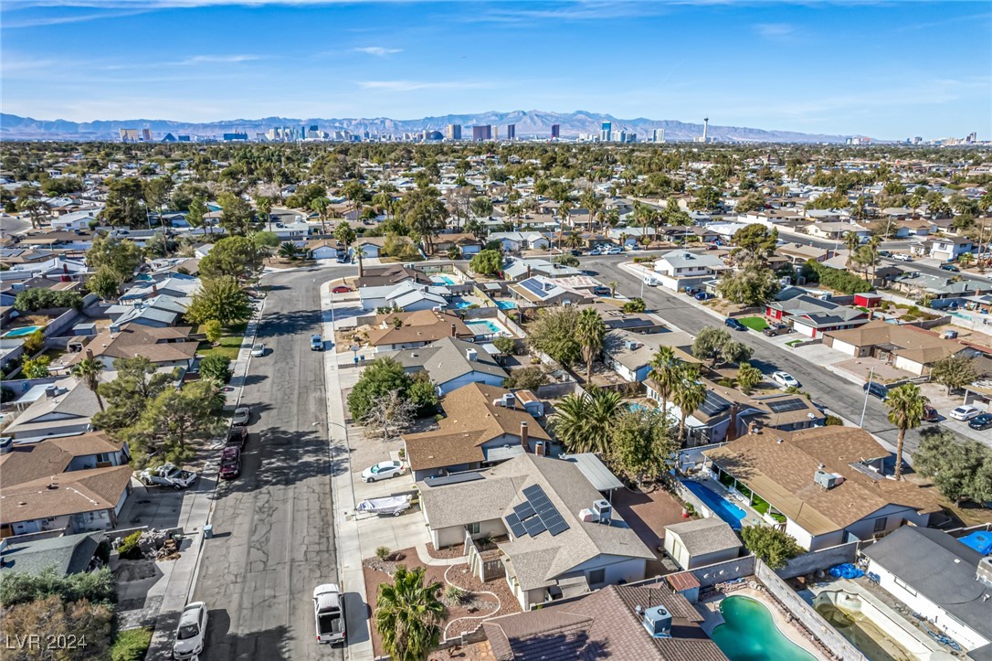 4100 Springhill Avenue Las Vegas, NV 89121 - Photo 63 of 73