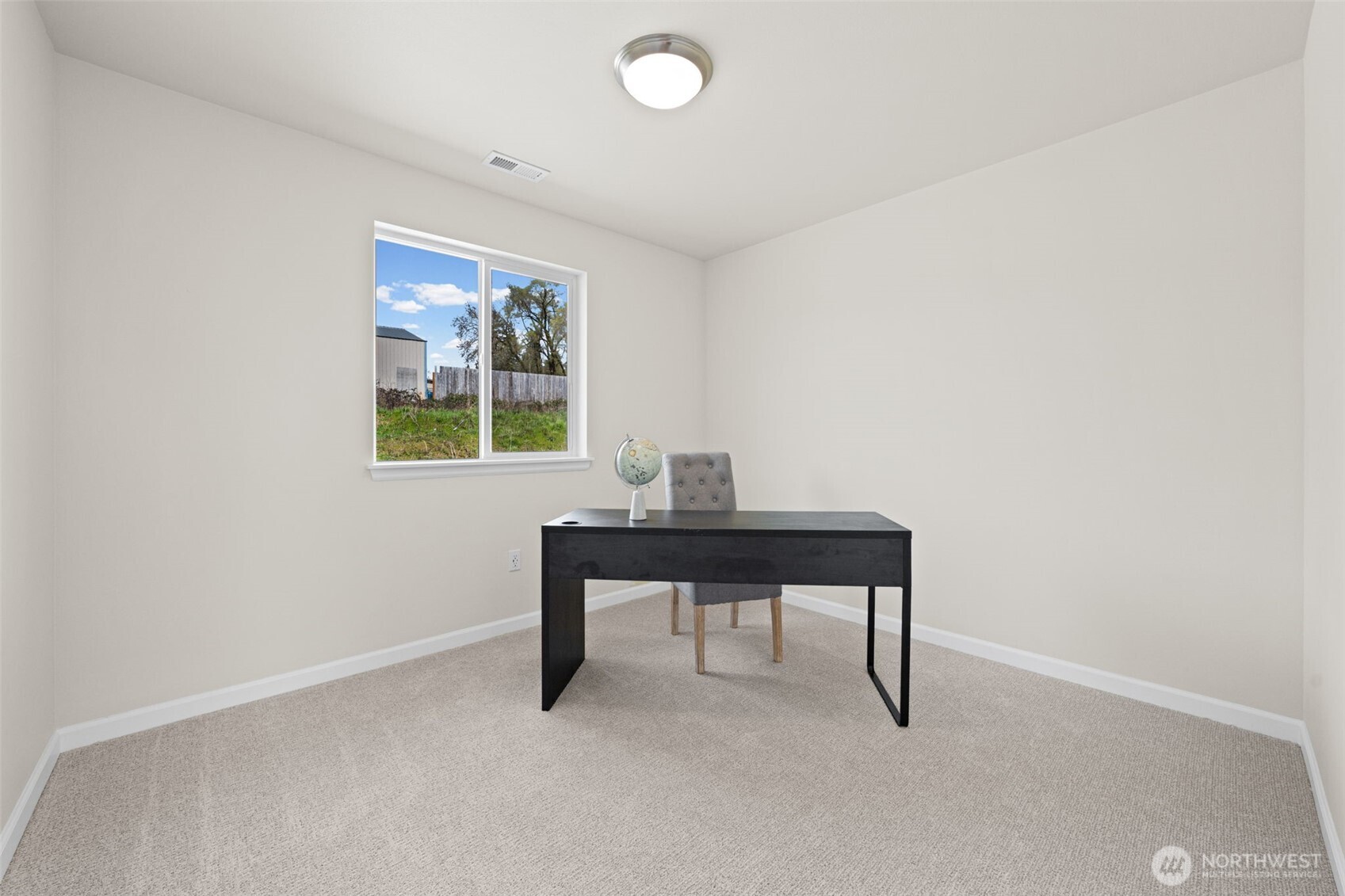 414 Comet Street Milton, WA 98354 - Photo 23 of 35