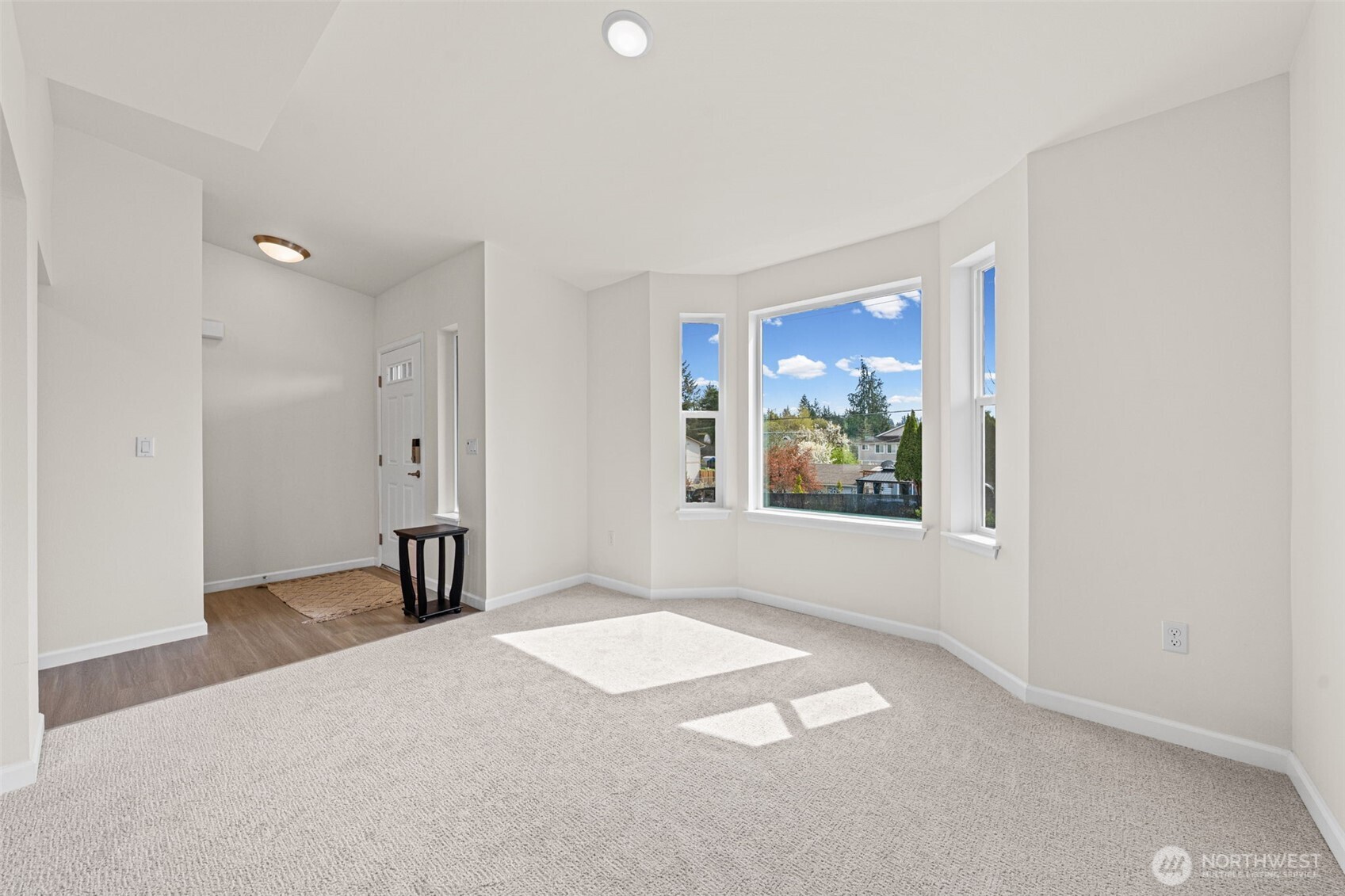 414 Comet Street Milton, WA 98354 - Photo 4 of 35