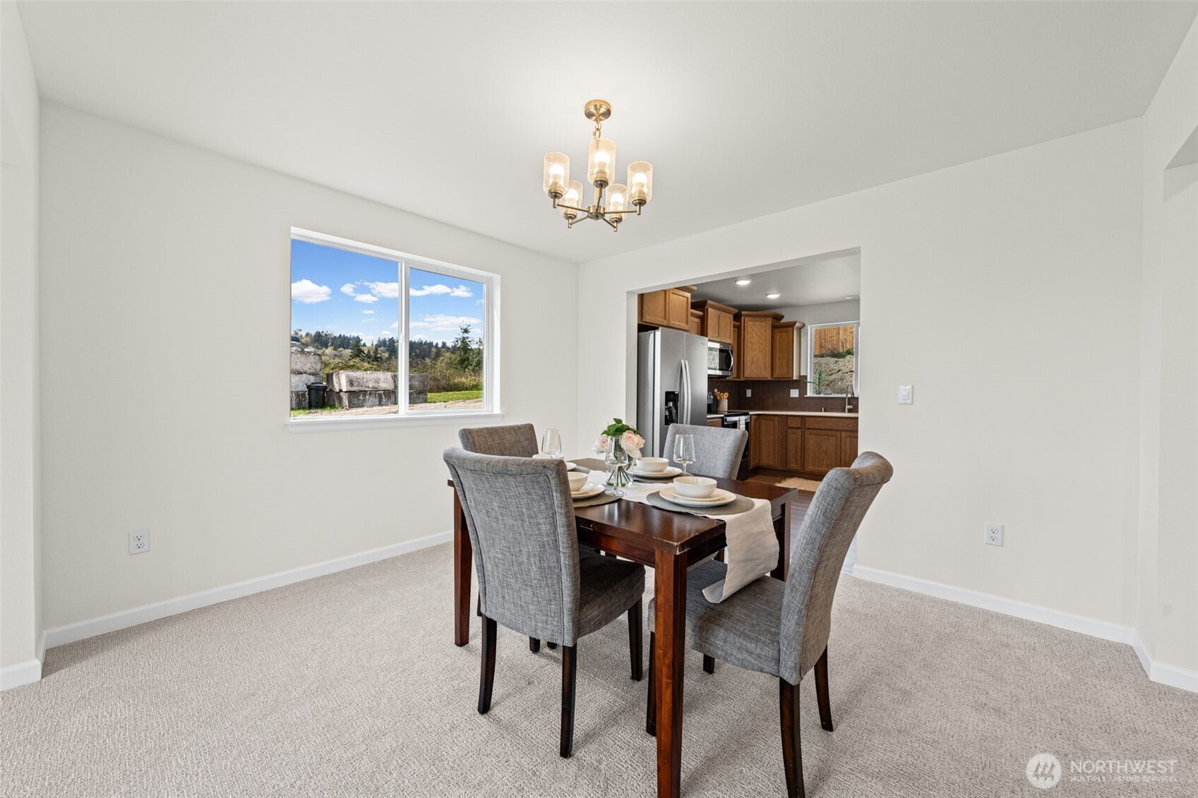 414 Comet Street Milton, WA 98354 - Photo 9 of 35