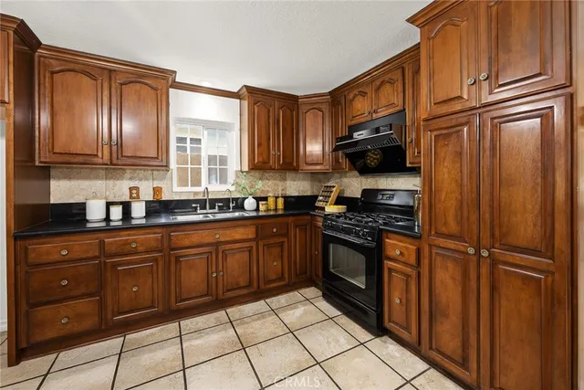 $948,000 | 4169 El Molino Boulevard, Chino Hills, CA 91709