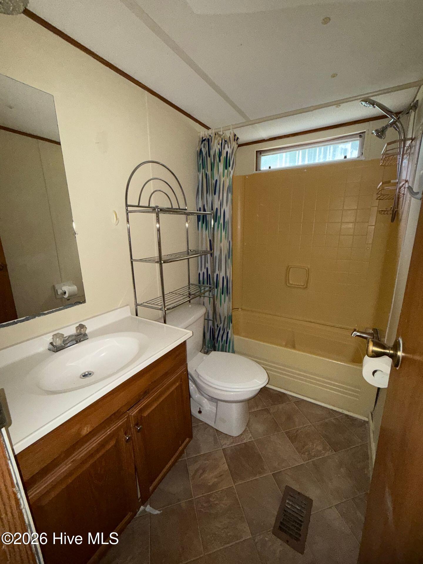 330 Fire Tower Road, Unit 9 Richlands, NC 28574 - Photo 10 of 11