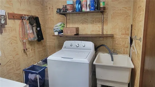 $139,900 | 116 Hilltop Avenue, Acosta, PA 15520