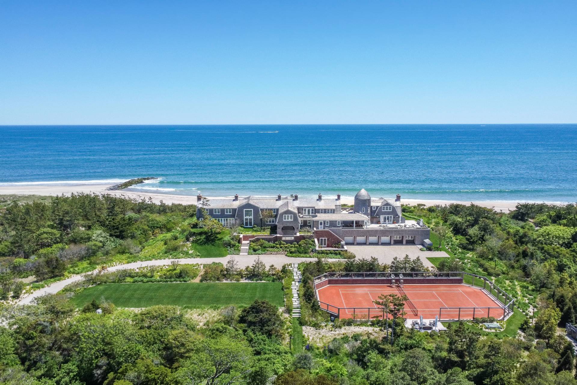 75 West End Road East Hampton, NY 11937 - Photo 1 of 49